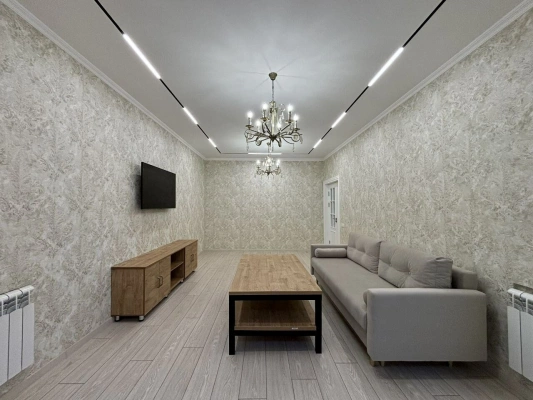 3-комнатная квартира на ул. Мирабад (Grand Mir Hotel)...