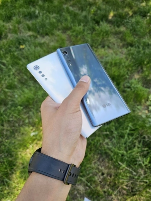 Смартфон LG Velvet 5G 8/128GB