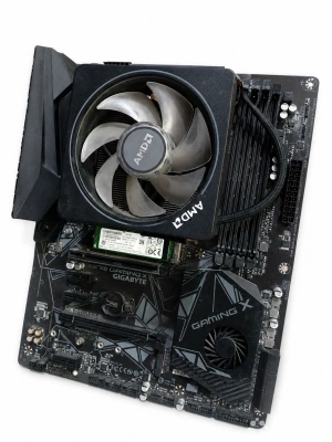 Компьютер на базе AMD Ryzen 5 2600G и Gigabyte X570