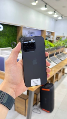 iPhone 16 Pro 256GB Black Titanium