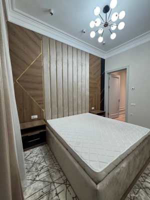 Трехкомнатная квартира в ЖК на Ц2, Алайский рынок
