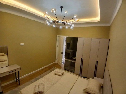 Сдаётся свая новая 3х с террасой квартира в аренду в центре города