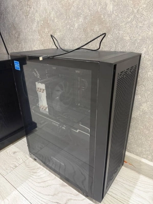Игровой компьютер на базе Xeon 2686v4 и RX 6700 XT