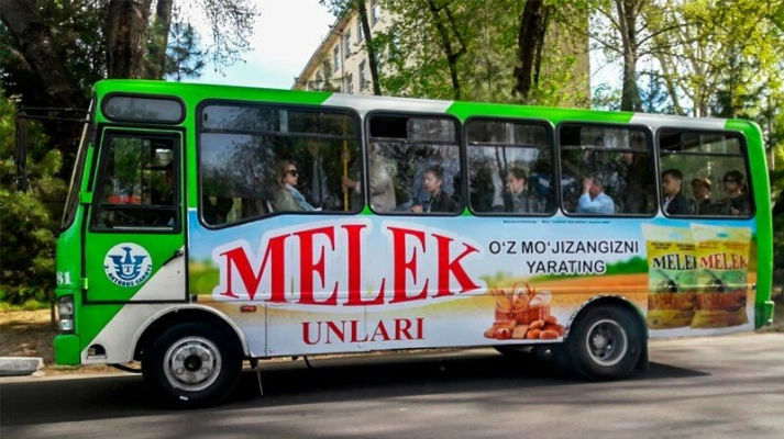 Avtobuslarda reklama