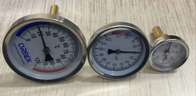 Манометр Манометр. газ анализатор. три ходовая гилза. сув редуктор.