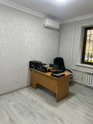 Офис (91 м²) на ул. Афросиаб (метро Ойбек, ЦУМ)...