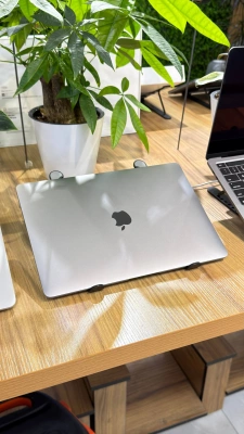 Ноутбук Apple MacBook Air M1 8/256GB 13 дюймов