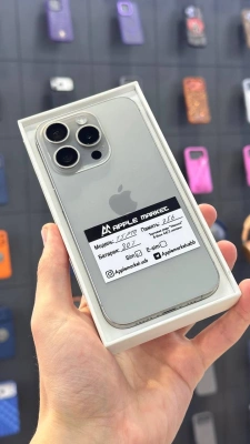 iPhone 15 Pro 256GB Natural Titanium