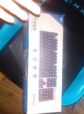 продаю популярную клавиатуру AOC gk410 RGB подсветка