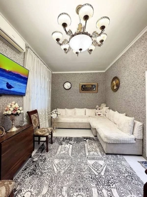 Продается дом в Миробадском районе