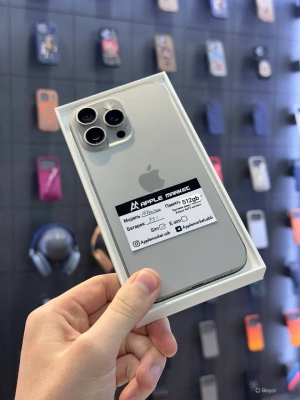 iPhone 16 Pro Max 512GB Natural Titanium