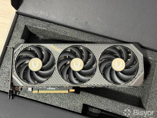 Видеокарта Zotac RTX 5070 Ti 16GB GDDR7