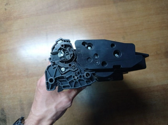 Картридж Canon 056 Продаю в родной упаковке