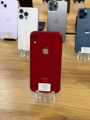 iPhone XR 128GB Red