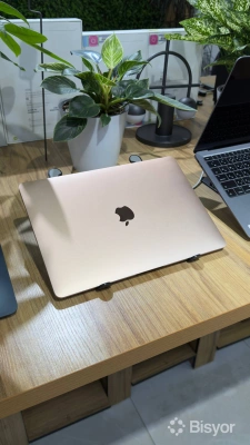 Ноутбук Apple MacBook Air M1 8/256GB 13 дюймов